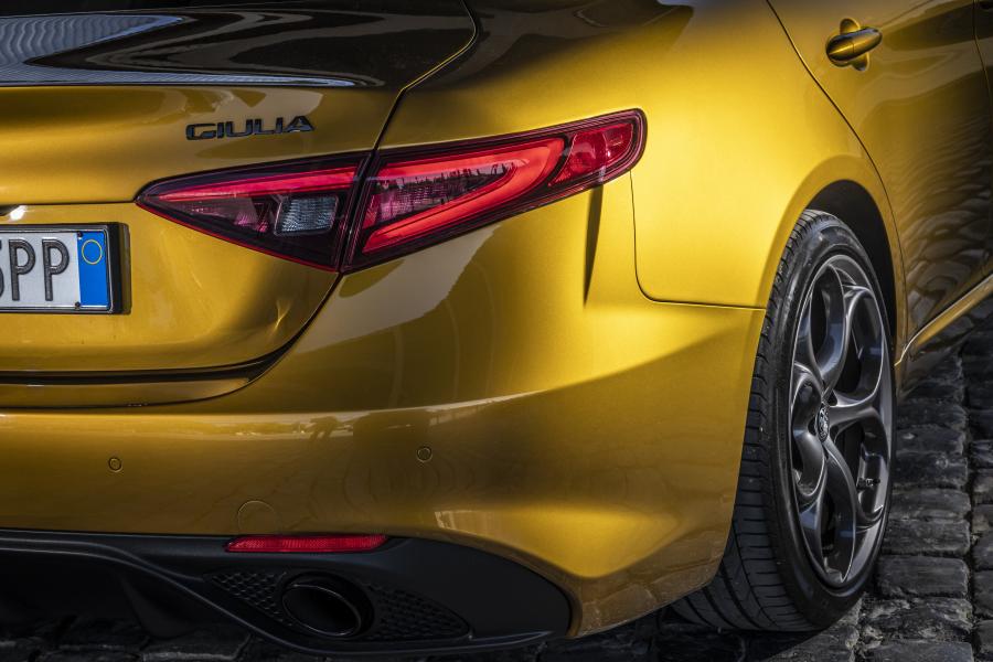 Детали экстерьера Alfa Romeo Giulia Veloce Q2 (952) 2019 года  (фото 13 из 27)